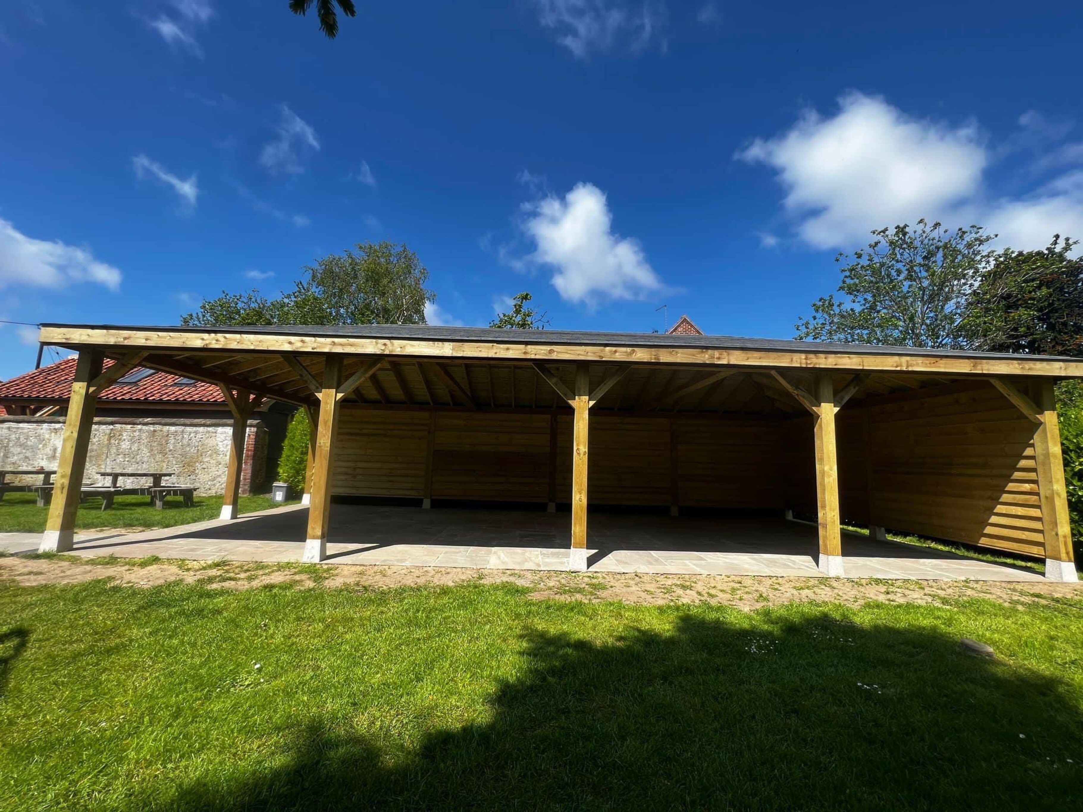 Large Side Pub Gazebo Large Side Pub Gazebo